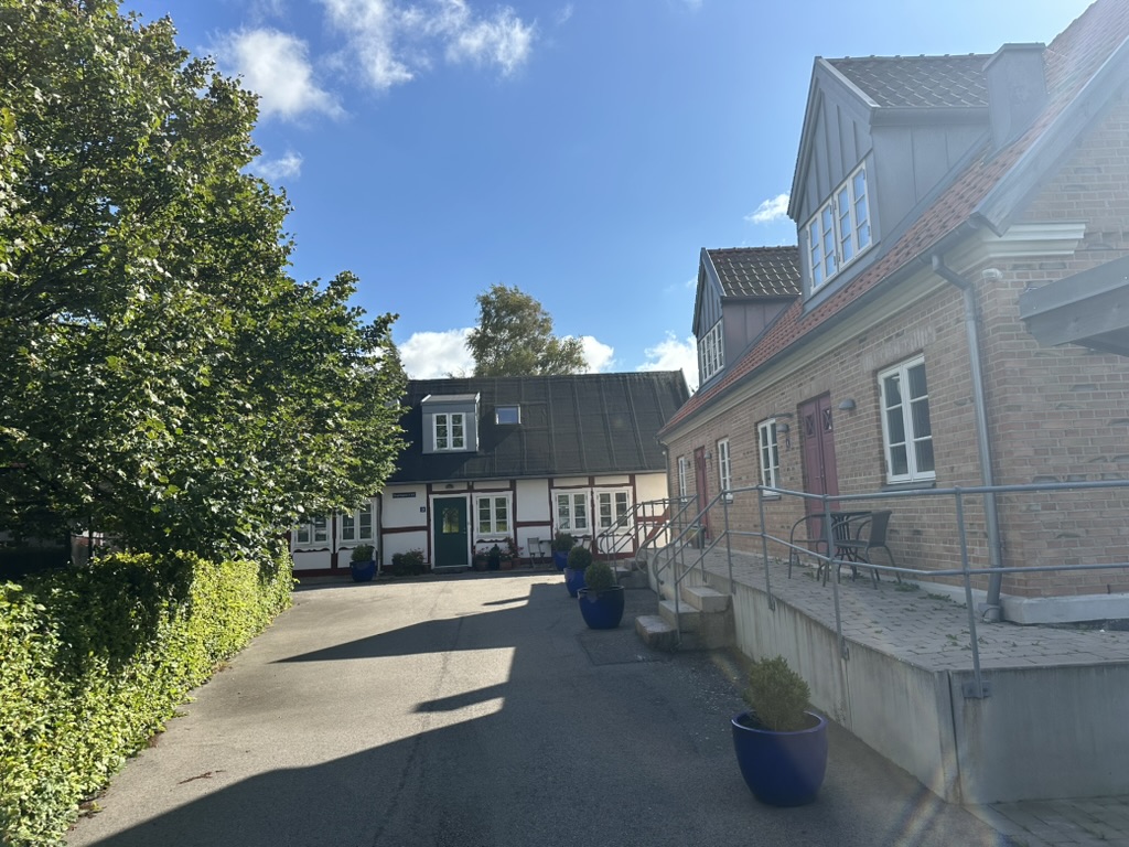 Hovgårdsgatan 1A–D, 3A–B, 5A–B – fastighet i hoganas